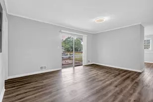 6307 Thornhedge Dr, Riverdale, GA 30296 - Photo 13