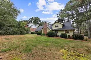 1559 Norwood Dr, Lilburn, GA 30047 - Photo 39