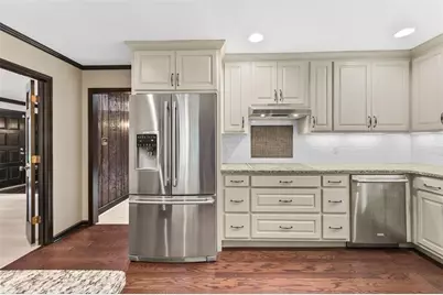 1559 Norwood Drive, Lilburn, GA 30047 - Photo 9