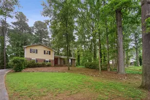 358 W Wind Dr SW, Lilburn, GA 30047 - Photo 47