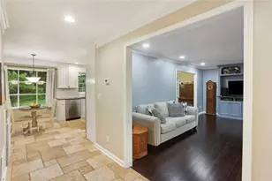 358 W Wind Dr SW, Lilburn, GA 30047 - Photo 25