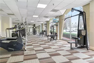 2479 Peachtree Rd, Atlanta, GA 30305 - Photo 17