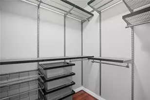 250 Pharr Rd NE, Atlanta, GA 30305 - Photo 23