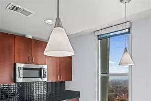 250 Pharr Rd NE, Atlanta, GA 30305 - Photo 11