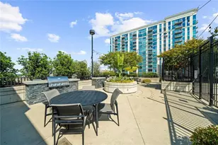 250 Pharr Rd NE, Atlanta, GA 30305 - Photo 33