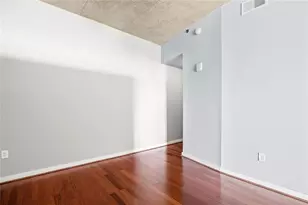 250 Pharr Rd NE, Atlanta, GA 30305 - Photo 21