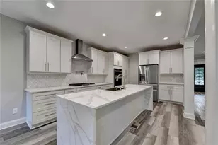 194 Jennifer Ln NW, Lilburn, GA 30047 - Photo 21