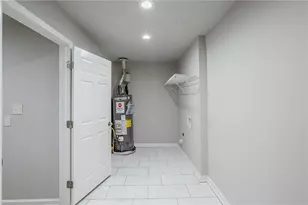 3735 Boulder Park Dr SW, Atlanta, GA 30331 - Photo 23