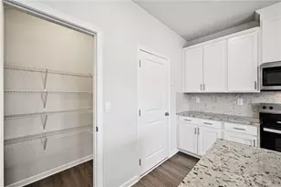 2761 Aralynn Wy, College Park, GA 30337 - Photo 17