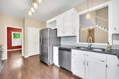 214 Kingsley Way, Woodstock, GA 30188 - Photo 7