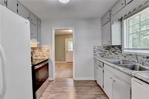 6419 Danbury Ln, Norcross, GA 30093 - Photo 11