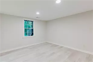 2552 Berwick Walk, Snellville, GA 30078 - Photo 69