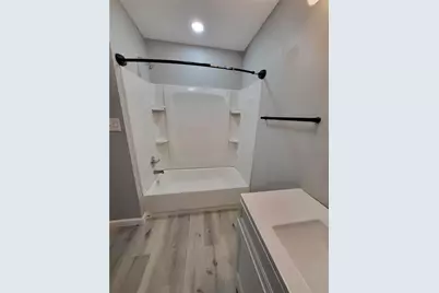 1050 Waterworks, Commerce, GA 30529 - Photo 7