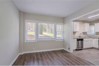 2755 Rockcliff Road SE, Atlanta, GA 30316 - Photo 7