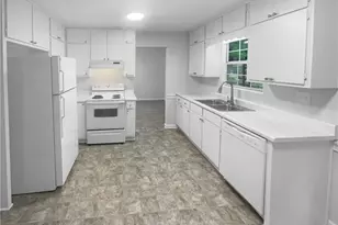 4504 Cedar Ridge Trail, Stone Mountain, GA 30083 - Photo 17