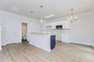 217 Wynnwood Dr SW, Atlanta, GA 30310 - Photo 13