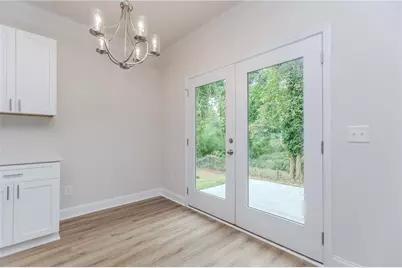 217 Wynnwood Drive SW, Atlanta, GA 30310 - Photo 9