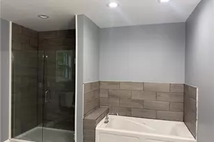 201 Deerfield Ln, Carrollton, GA 30116 - Photo 19