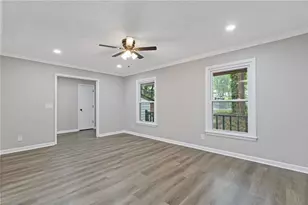 798 Brownlee Ln, Lawrenceville, GA 30044 - Photo 7