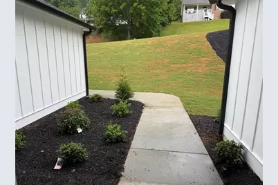 5342 Monarch Drive, Gainesville, GA 30506 - Photo 5