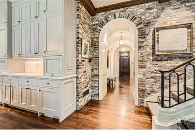 2440 Peachtree Road NW #9, Atlanta, GA 30305 - Photo 21