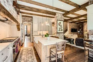 2440 Peachtree Rd NW, Atlanta, GA 30305 - Photo 19