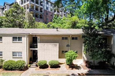 311 Peachtree Hills Avenue NE #10C, Atlanta, GA 30305 - Photo 3