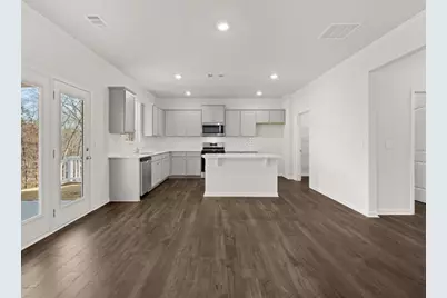 4035 Peregrine Way, Gainesville, GA 30506 - Photo 5