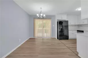 2496 Shiloh Dr, Decatur, GA 30034 - Photo 9