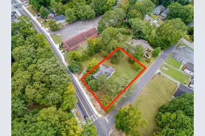 2102 Bolton Road, Atlanta, GA 30318 - Photo 5