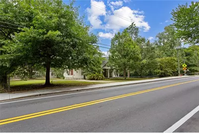 2102 Bolton Road, Atlanta, GA 30318 - Photo 17