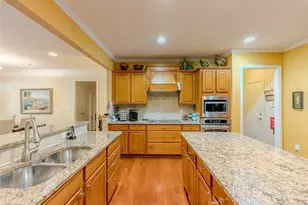 6416 Hickory Springs Cir, Hoschton, GA 30548 - Photo 11