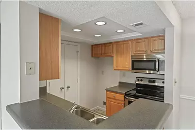 4106 Chastain Park Court NE, Atlanta, GA 30342 - Photo 17