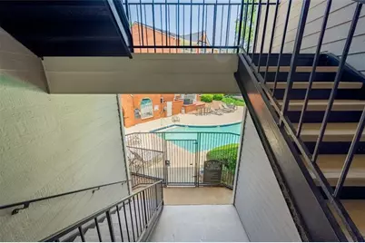 4106 Chastain Park Court NE, Atlanta, GA 30342 - Photo 27