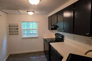 5826 Par Four Ct, Lithonia, GA 30038 - Photo 7