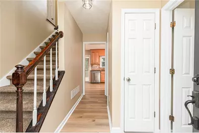 3112 Calumet Circle NW, Kennesaw, GA 30152 - Photo 7