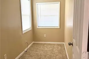 4831 Oak Path, Stone Mountain, GA 30088 - Photo 9