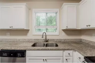 733 San Fernando Drive SE, Smyrna, GA 30080 - Photo 3