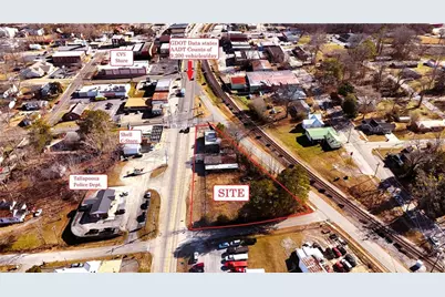 21 W Bankhead Highway, Tallapoosa, GA 30176 - Photo 1