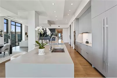 3107 Peachtree Road NE #2003, Atlanta, GA 30305 - Photo 13