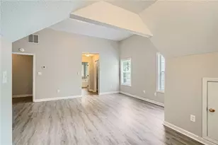 7078 Ravenwood Ln, Lithonia, GA 30038 - Photo 17