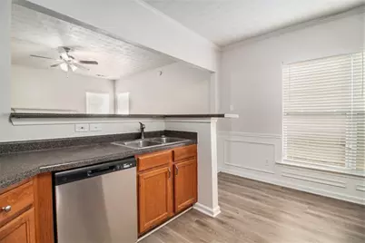 3827 Shenfield Drive, Union City, GA 30291 - Photo 17