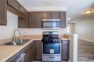 6366 Jasper Ct, Tucker, GA 30084 - Photo 3