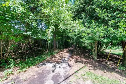 1346 S Indian Creek Drive, Stone Mountain, GA 30083 - Photo 3