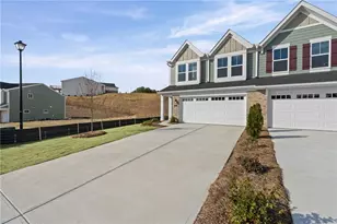 10 Gold Dust Dr, Dawsonville, GA 30534 - Photo 3