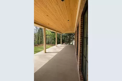 1330 Twelve Oaks Circle NW, Atlanta, GA 30327 - Photo 11