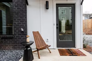 542 Boulevard Pl NE, Atlanta, GA 30308 - Photo 21