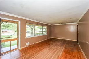 3179 Dogwood Dr, Atlanta, GA 30344 - Photo 19