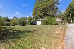 21 Elm St, Hampton, GA 30228 - Photo 11