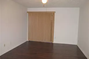 102 Westcliff Center, Warner Robins, GA 31093 - Photo 7